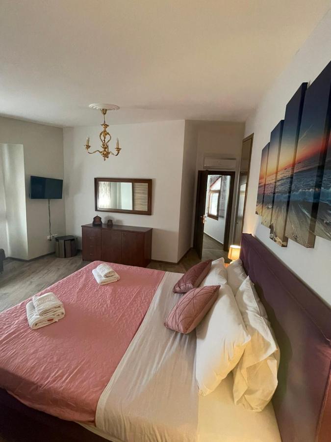 Maisonette 25M From The Sea PalaiónTsiflíkion エクステリア 写真